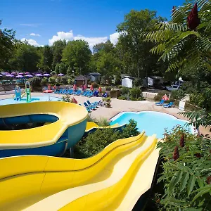 Le Des 3 Lacs Camping Belmont-Tramonet