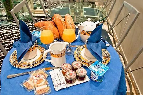 פריז Hotel Ile De France Opera